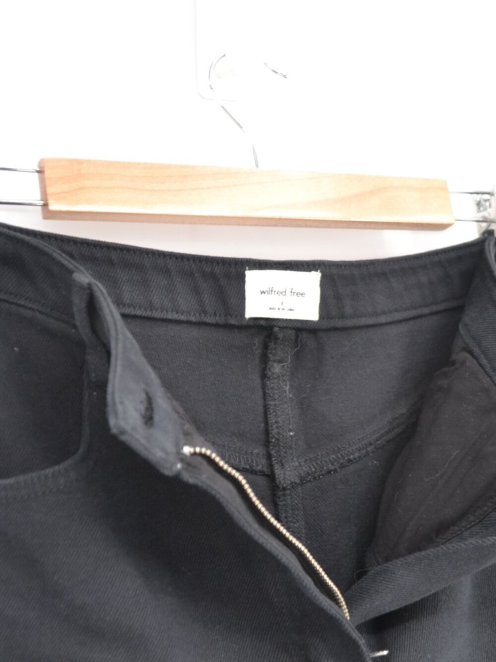Aritzia Wilfred Free High Waist Pants Womens 8 Black Wide Straight Leg Baggy - Picture 3 of 5